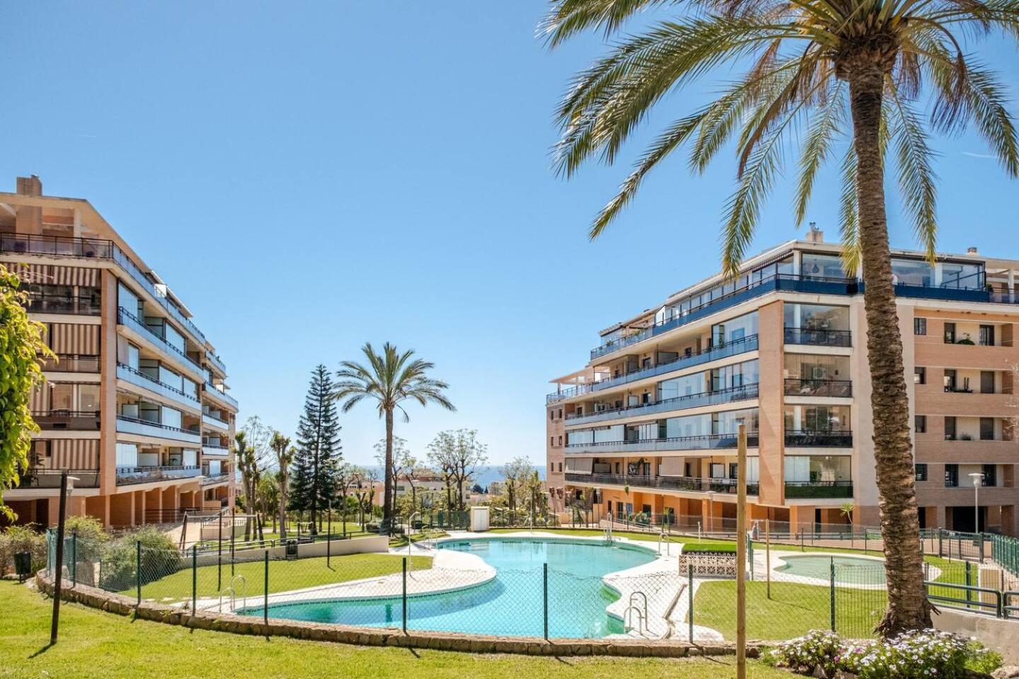 Hevres Playa Torremolinosアパートメント エクステリア 写真