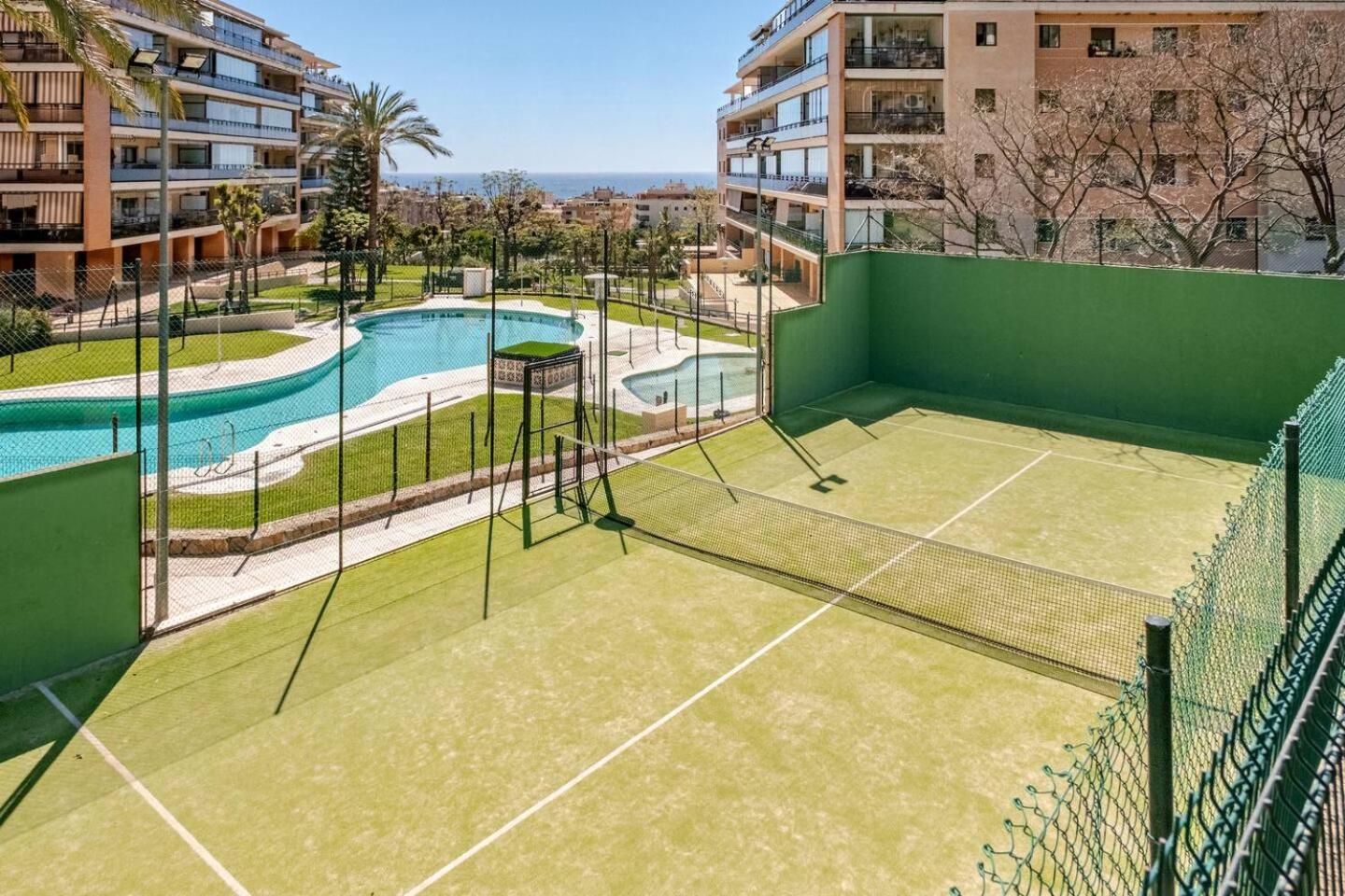 Hevres Playa Torremolinosアパートメント エクステリア 写真